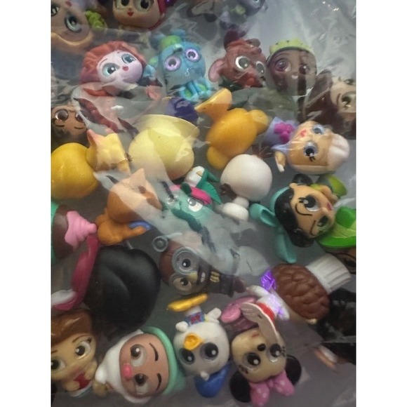 Disney Doorables HUGE Lot of 50 Mini Figures | Mixed Characters | Toy Bundle - Picture 3 of 3